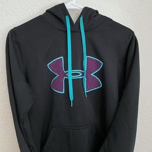 women’s Under Armour hoodie